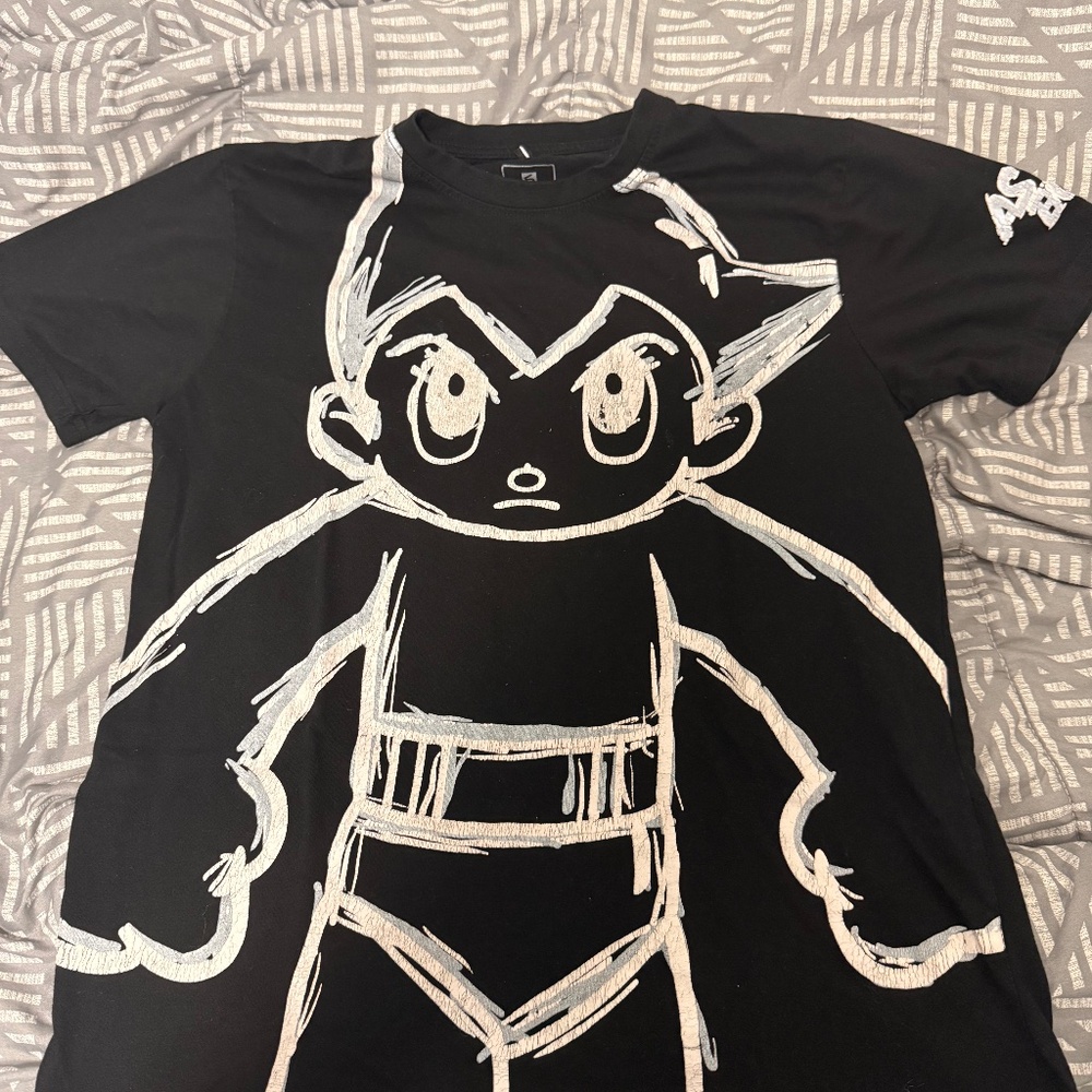 Astro Boy x Southpole Men T-Shirt M Y2K Black Logo Graphic ALL OVER PRINT Anime